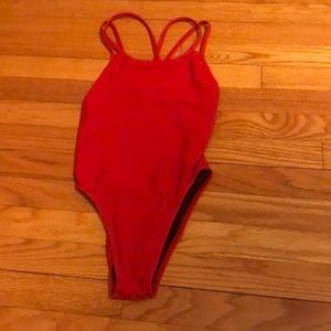 Jolyn red fixed back